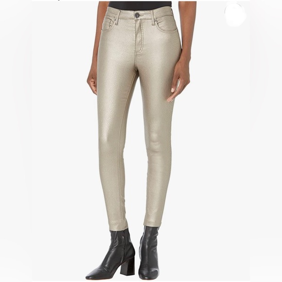 KUT from the KLOTH Connie Coated Fab AB Ankle Skinny Raw Hem in Metallic Bronze - Picture 6 of 6